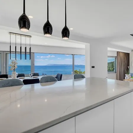 Apartament Penthouse Soll Drašnice