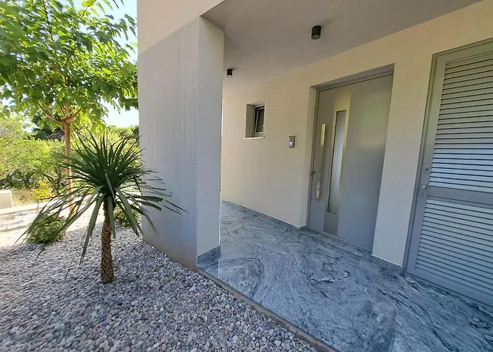 Penthouse Soll דירה *