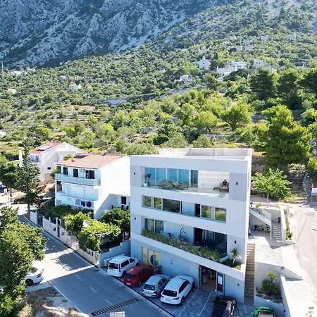 Penthouse Soll *